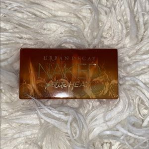 naked petite heat palette